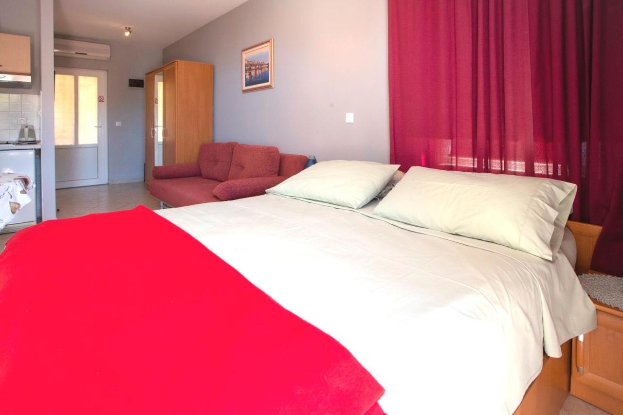 Apartament Villla Brigitte Tučepi Zewnętrze zdjęcie